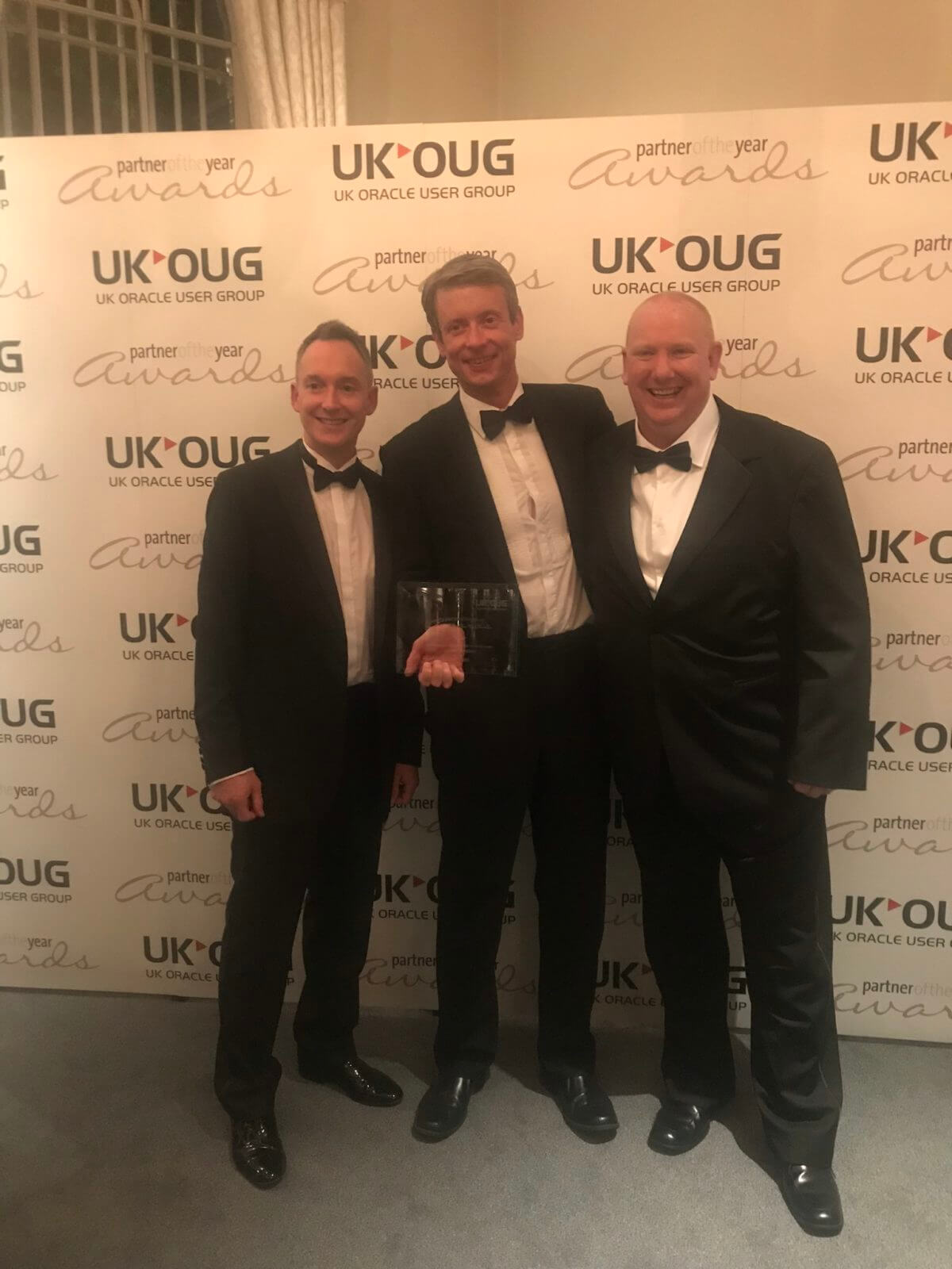 applaud-solutions-UKOUG-Award_Winning-ISV